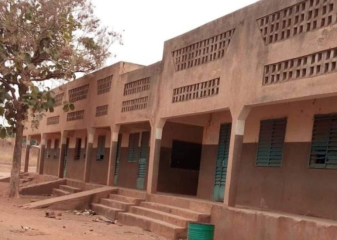 Burkina: des élèves désertent les classes dans le Noumbiel