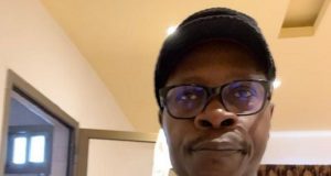 Burkina: le parti au pouvoir dit condamner l’attaque contre Ladji Bama