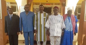Assemblée burkinabè: Bala Sakandé reçoit quatre ex-présidents de l’institution