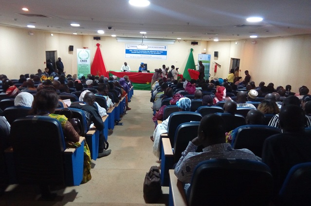 Une vue des participants au forum de la CNDH