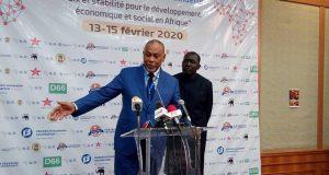 Démocratie: le Burkina, «une source d’inspiration» selon le Congolais Olivier Kamitatu