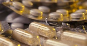Coronavirus: la France autorise la prescription de chloroquine en traitement du Covid-19