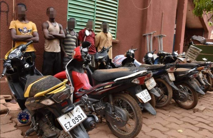Ouagadougou: « deux réseaux de délinquants » démantelés