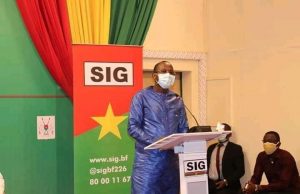 Avant la reprise des cours: le gouvernement burkinabè opte pour l’enseignement à distance