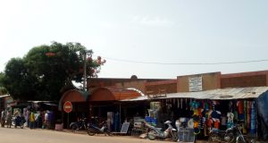 Covid-19 au Burkina: le grand marché de Gaoua réouvert