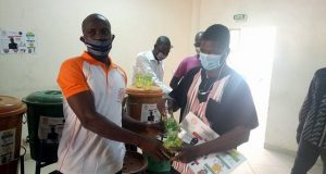 Coovid-19 : une coordination de syndicats offre du matériel de prévention à ses membres