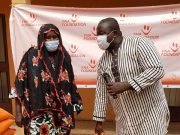 Covid-19: la Fondation Nikiéma Arouna donne des vivres à des commerçantes de Larlé