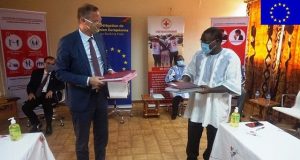 Union européenne : contrat de subvention avec la Croix-Rouge burkinabè pour la lutte contre le Covid-19