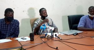 Covid-19: les mesures de lutte sont « dignes d’un régime d’exception »