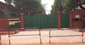 Burkina: les établissements français restent fermés jusqu’à nouvel ordre