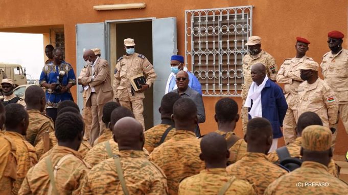 Lutte contre le terrorisme : le président du Faso au contact de la troupe à Djibo