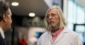 Hydroxychloroquine: un colis suspect adressé à Didier Raoult