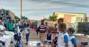 Burkina: 200 enfants formés en deux mois en codage informatique et robotique