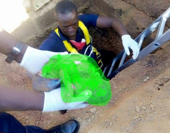 Ouagadougou: un nouveau-né abandonné dans un WC public