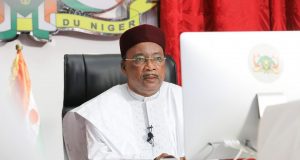 Mahamadou Issoufou: « Le putschisme est une grave maladie » et « pour en guérir », il faut des « sanctions »