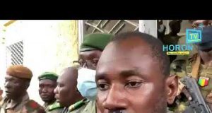 Mali: les premiers mots du colonel Assimi Goïta, nouvel homme fort de Bamako