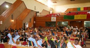 Mali : la junte réclame les macarons et les véhicules de services des députés