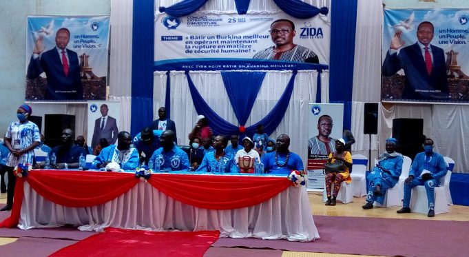 Présidentielle 2020 au Burkina: l’ex-Premier ministre Isaac Zida investi candidat du MPS