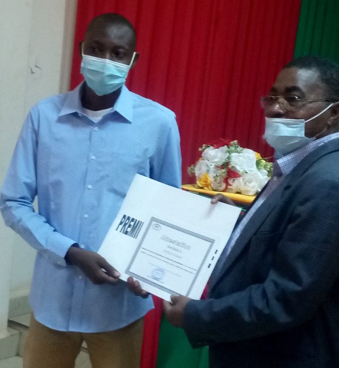 Concours d’excellence CAPSSR-BF/Santé: Wakat Séra remporte le premier prix en presse en ligne