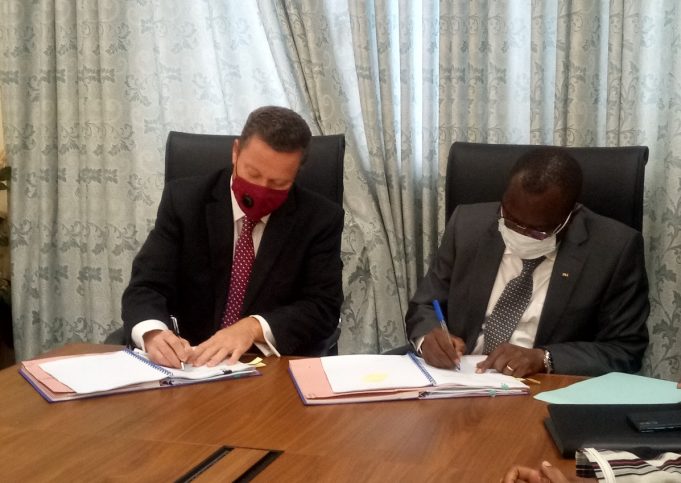 Transport aérien : signature de convention pour le rayonnement de Air Burkina dans le monde aéronautique