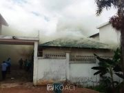 Côte d’Ivoire : des individus mettent le feu à la maison de Affi N’guessan à Bongouanou