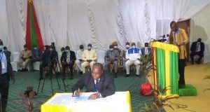 Elections 2020 au Burkina: les acteurs signent un Pacte de bonne conduite