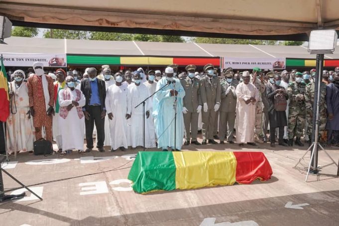 Mali : inhumation de l’ex-président Amadou Toumani Touré