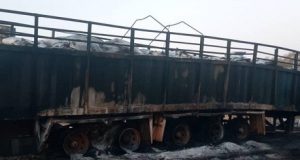 Burkina: un camion de produits chimiques prend feu à Zorgho