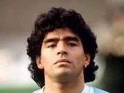 Football/Argentine: A Dios, Armando Diégo Maradona