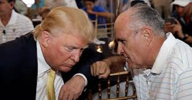 Donald Trump très soutenu par Rudolf Giuliani