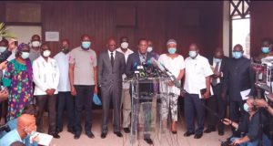 Côte d’Ivoire: l’opposition fait bloc contre Ouattara et demande « une transition civile »