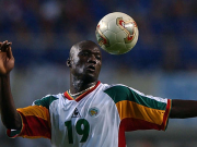 Football: décès de Papa Bouba Diop, une légende sénégalaise