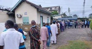 Elections 2020: le mercure monte dans le calme des votes
