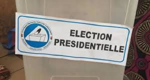 Présidentielle au Burkina: le coup KO de Roch se dessine, l’opposition s’oppose
