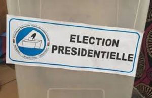 Présidentielle au Burkina: le coup KO de Roch se dessine, l’opposition s’oppose