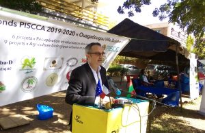 Burkina: la France subventionne 15 projets associatifs à près de 500 millions FCFA