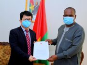 Coopération sino-burkinabè: Xi Jinping félicite le président Roch Kaboré pour sa réélection