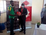 Sécurité routière: SUNU Assurances offre 100 casques de moto aux étudiants de IAM