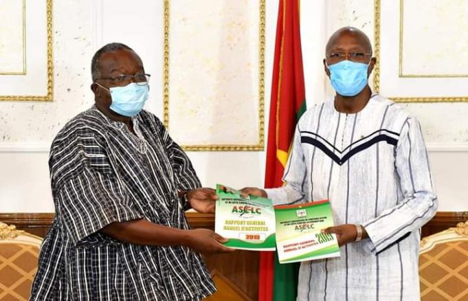 Burkina: les rapports 2018 et 2019 de l’ASCE-LC remis au Premier ministre