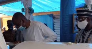 Burkina: le dernier hommage du général Diendéré à sa mère