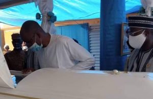 Burkina: le dernier hommage du général Diendéré à sa mère