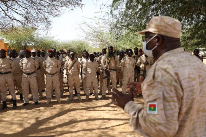 Sahel: le général Miningou aux côtés des troupes engagées dans l’opération « Danse sur la fourmilière »