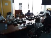 Burkina: le ministre de la Communication recueille les préoccupations des médias en ligne
