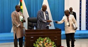 Burkina: la «réconciliation» entre Simon Compaoré et Zéphirin Diabré enflamme la toile