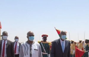 Mali: le président de la Transition parle de sécurité avec le président du Faso