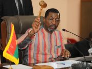 Burkina/limitation du nombre de partis politiques: des journalistes fustigent