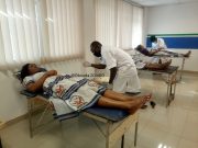 8-Mars à la BDU: les banquiers se saignent pour sauver des vies