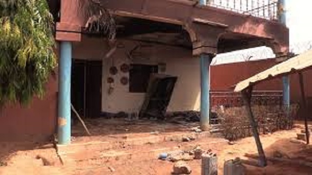 Le domicile du journaliste Moussa Kaka incendié au Niger