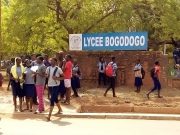 Ouagadougou: des élèves de Bogodogo bloquent l’accès du CHU Yalgado