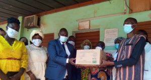 Coronavirus : BDU-BF fait un don de matériel médical à la maternité Pogbi